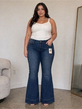 Sofia by Sofia Vergara Dark Blue Flare Jeans
